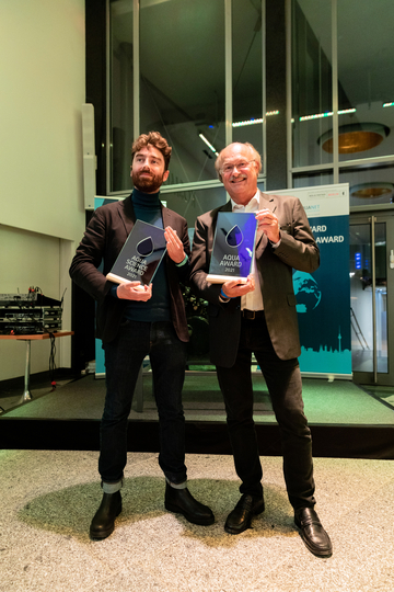 Foto der Gewinner der AQUA AWARDs 2021: Hubertus Soppert und Dr. Nicolas Caradot